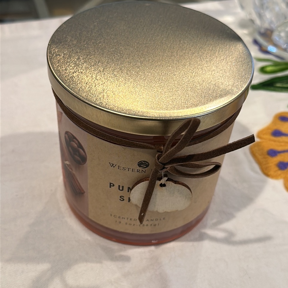 Western Brook Pumpkin Spice scented Candle